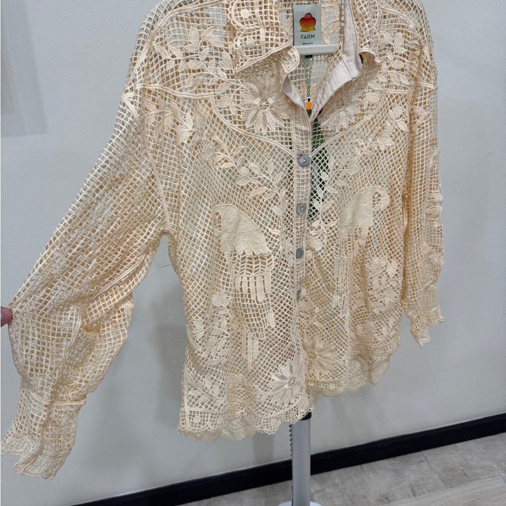Farm Rio: Sand Landscape Guipure Shirt - Picture 9 of 11